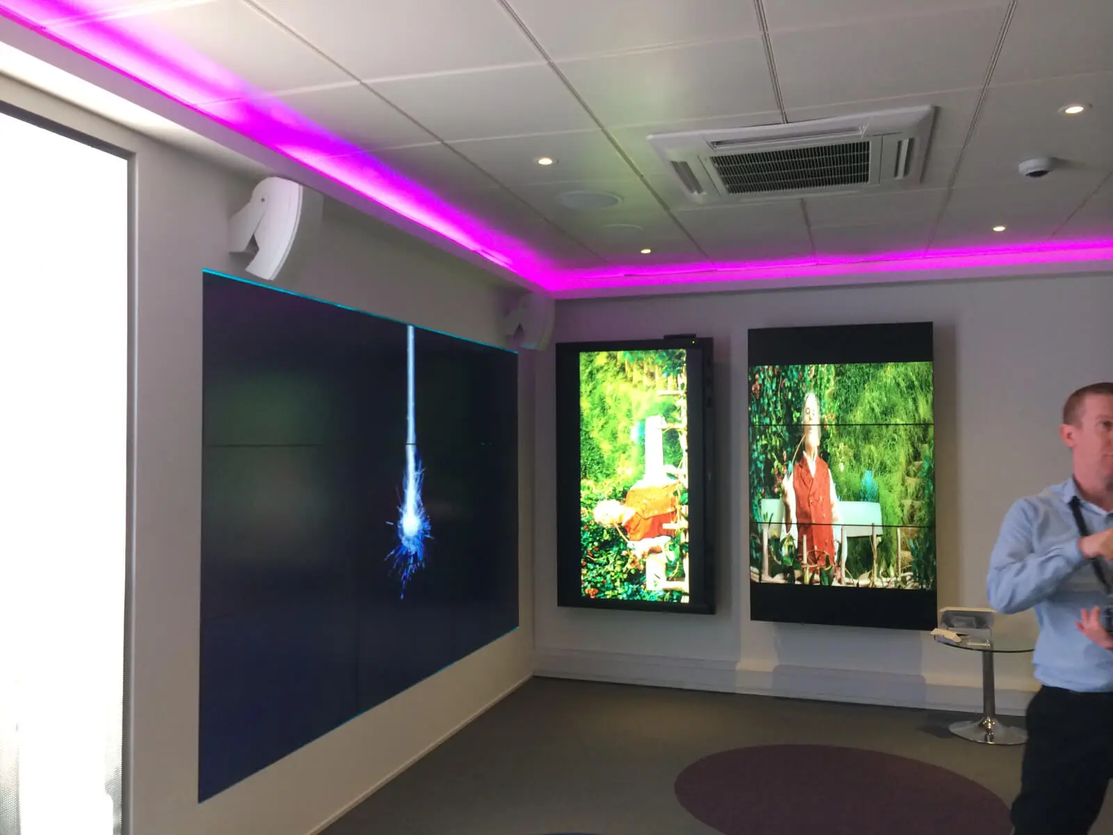 PEL UK Offices space with designer furniture and wall mounted digital screens 9